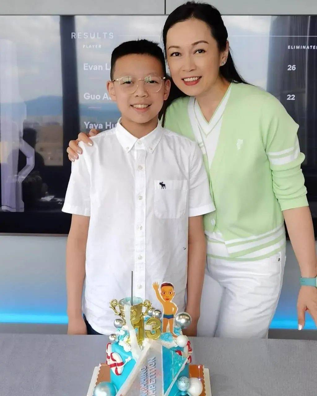 曾是TVB“五美”之一，未婚生子独自养大孩子，曾患罕见疾病，如今成游泳健将